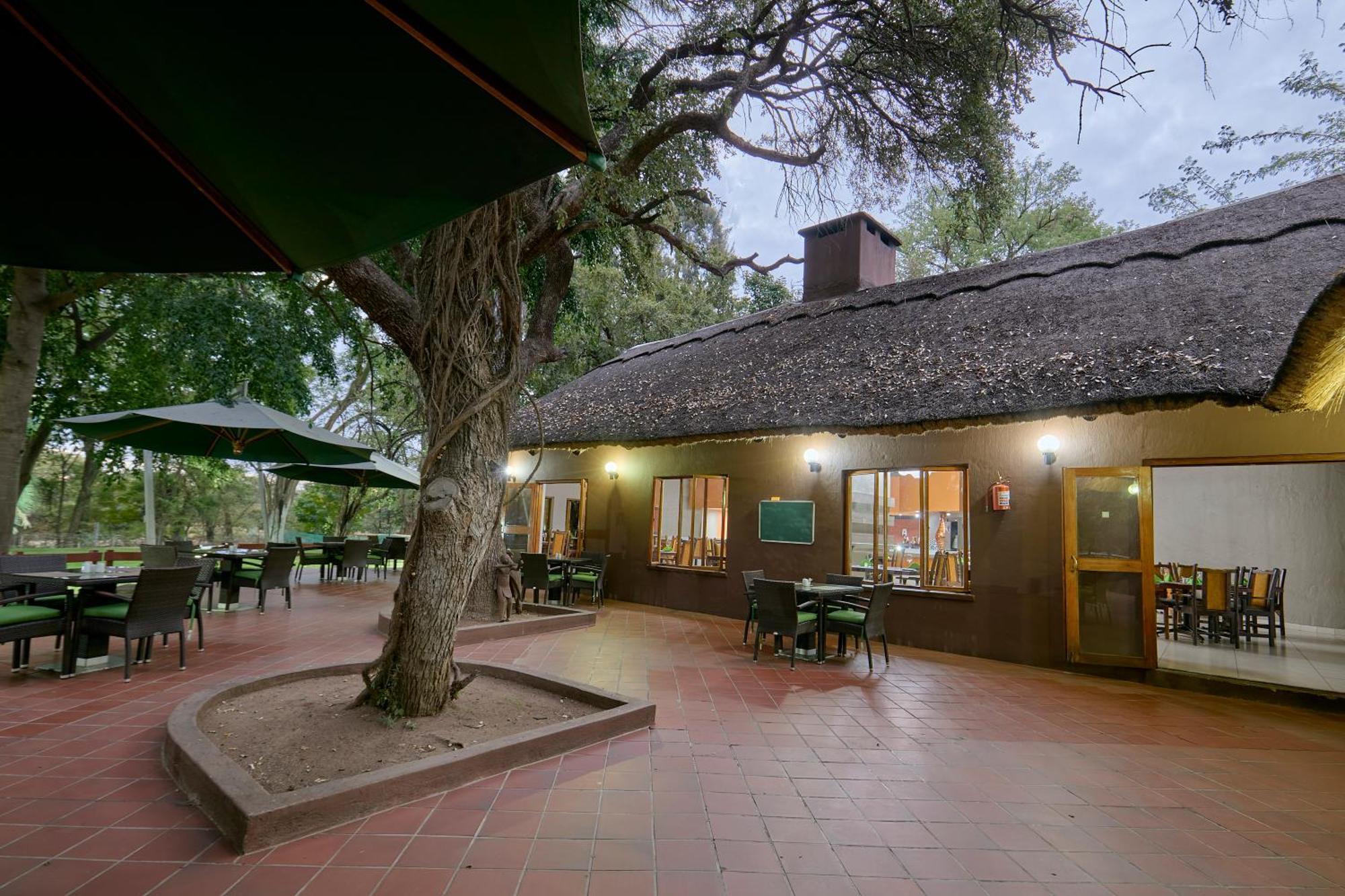 Cresta Marang Gardens Hotel Francistown Bagian luar foto