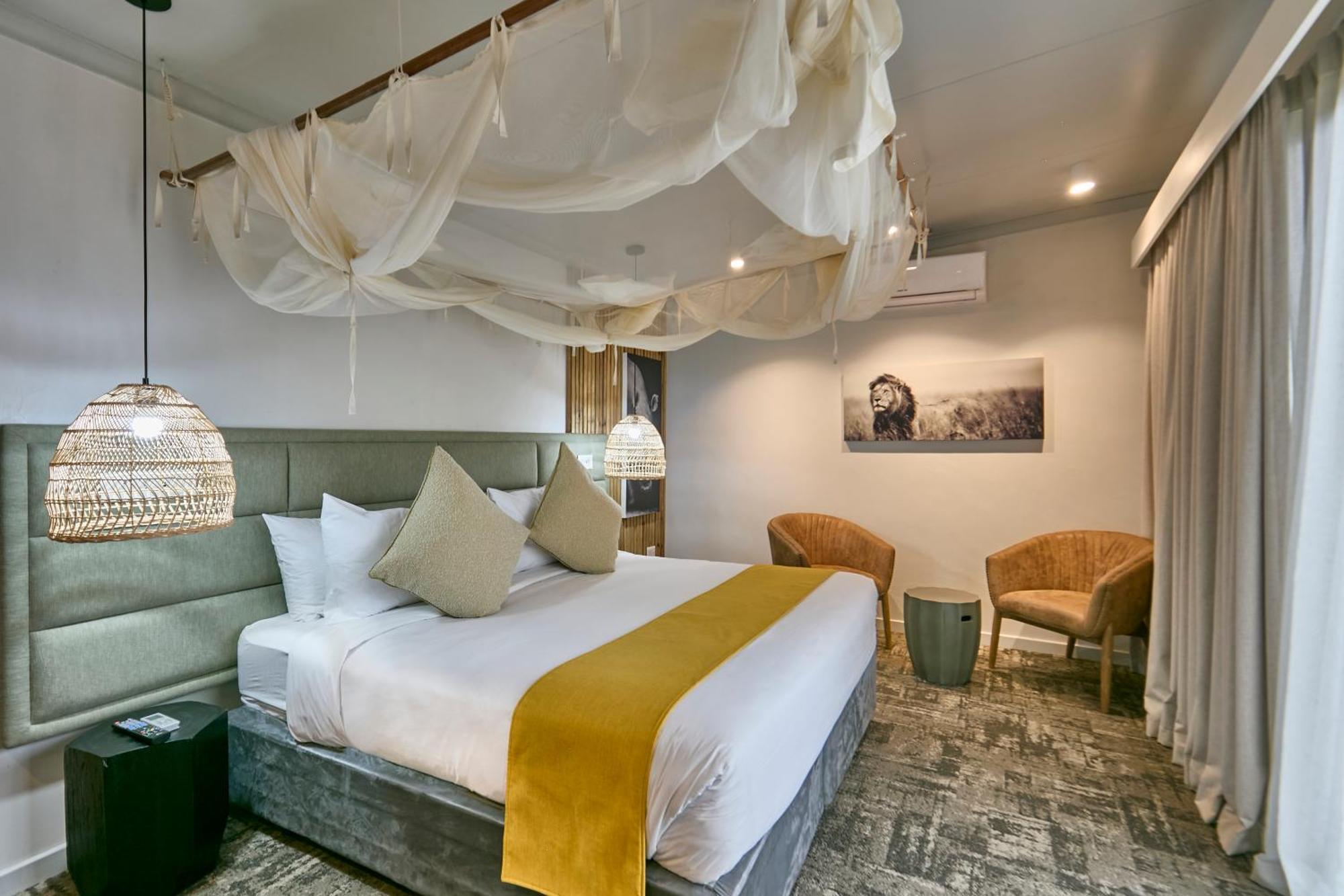 Cresta Marang Gardens Hotel Francistown Bagian luar foto